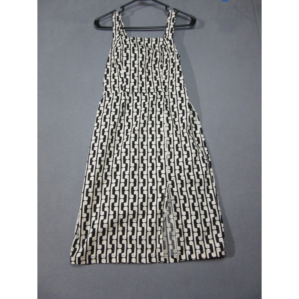 Monteau A-Line Dress Womens Medium Black Geometric Excellent Smocked Sleeveless